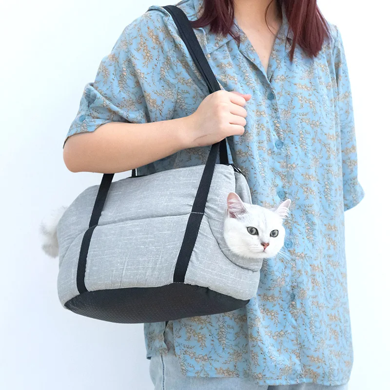 

Gray Cat Carrier Bag Portable Single Sling Shoulder Bag Breathable Dog Handbag Non-slip Pet Carrier Bags for Small Dog Product