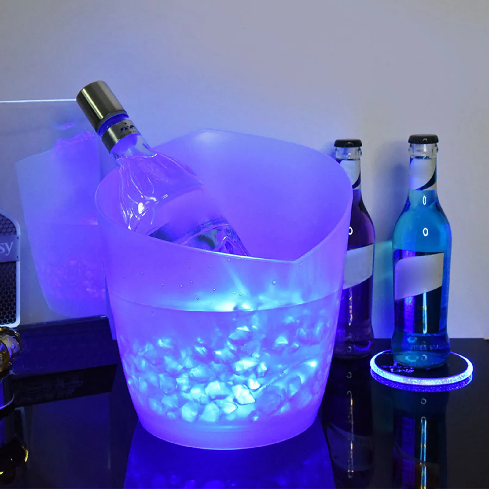 

Waterproof Plastic LED Ice Bucket Bar Night Club Light Up Champagne Whiskey Beer Bucket Bar Night Party Light Up Ice Bucket 5L