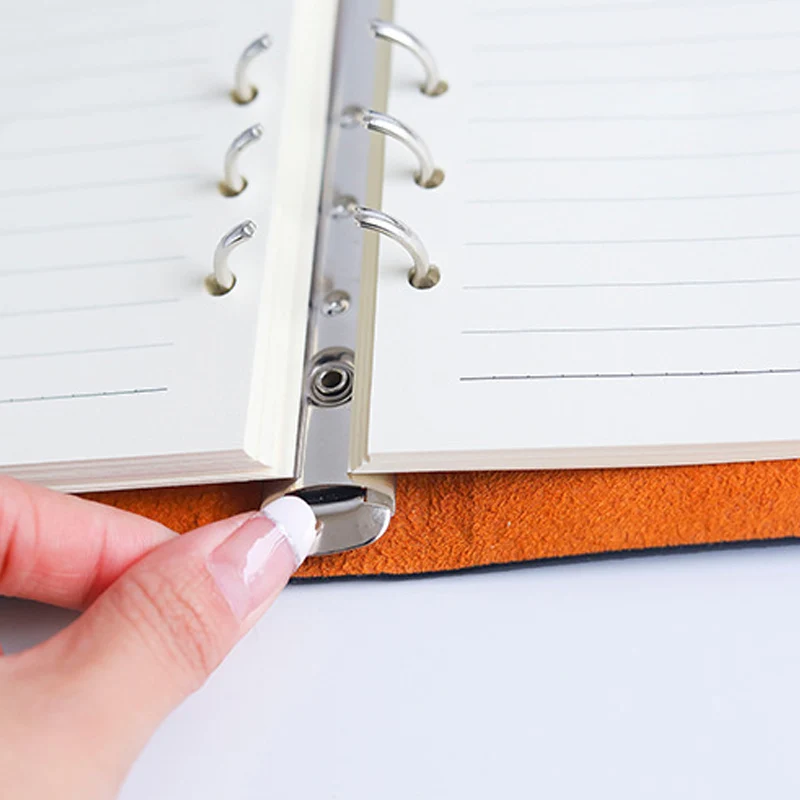 Блокнот деловой А5 с 6 отверстиями и лазерным логотипом на заказ 100 листов 1