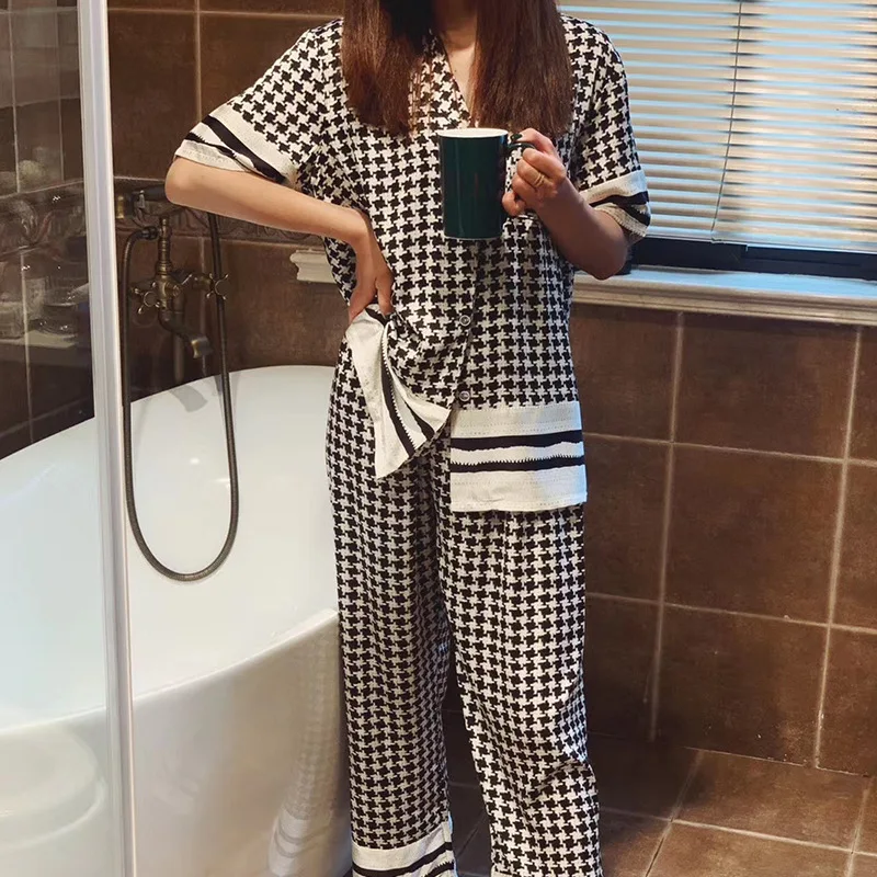

Plaid Black Female Nightwear 2pcs Pajamas Suit Intimate Lingerie Satin Long Sleeve Spring New Homewear Pyjamas Sleep Set