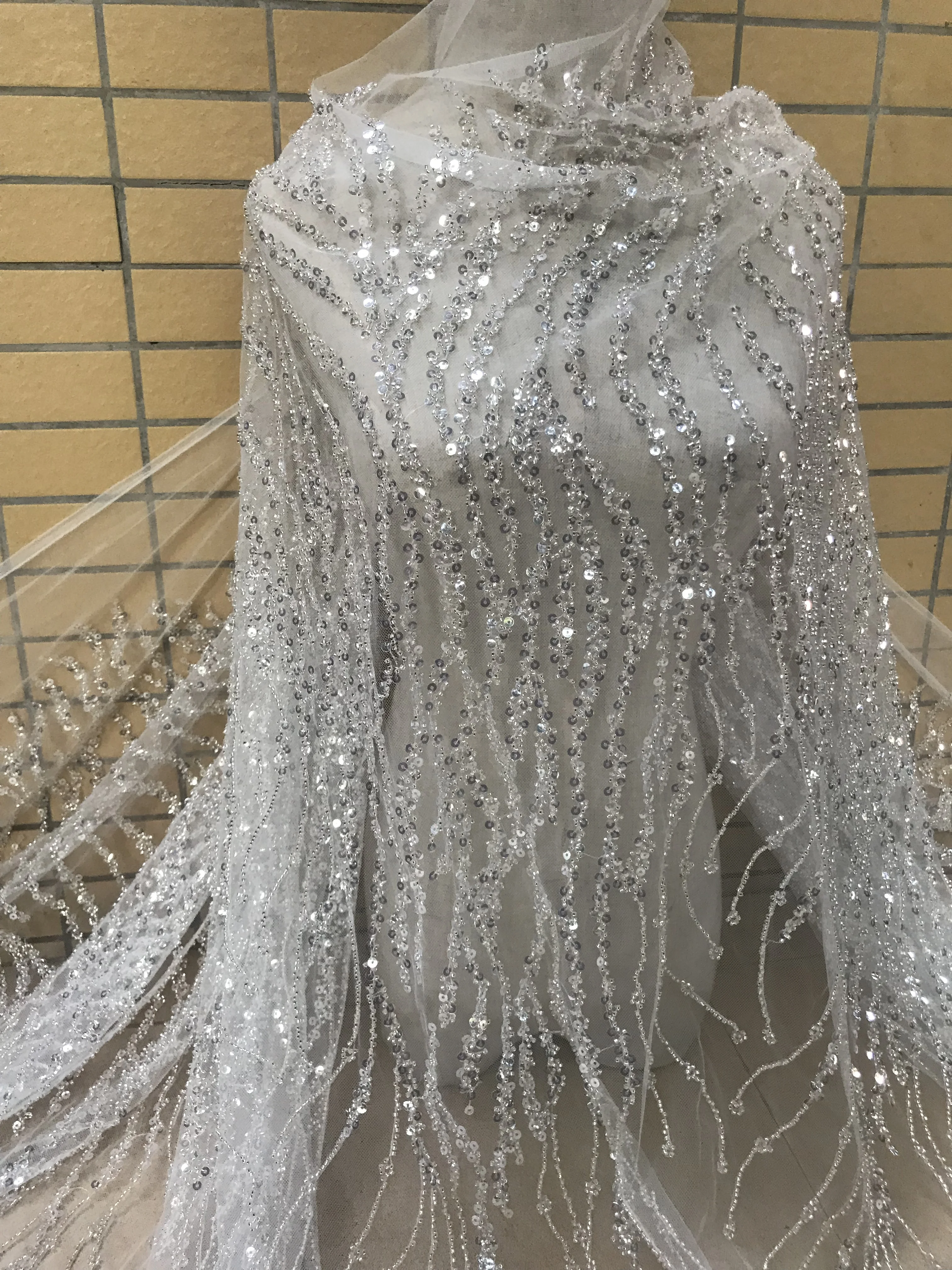 Красивый перьевая Вышивка Тюль Сетка кружевная ткань Cyndi-108.6805 с хорошим