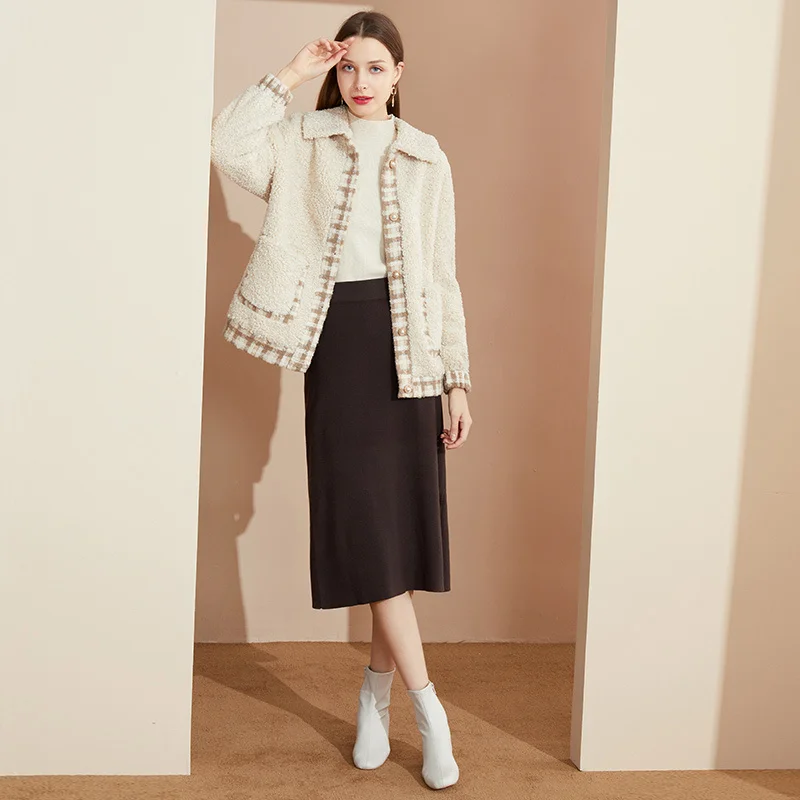 

Меховая куртка с отложным воротником, новинка 2021, зимнее кашемировое модное свободное короткое клетчатое пальто из ягненка для женщин