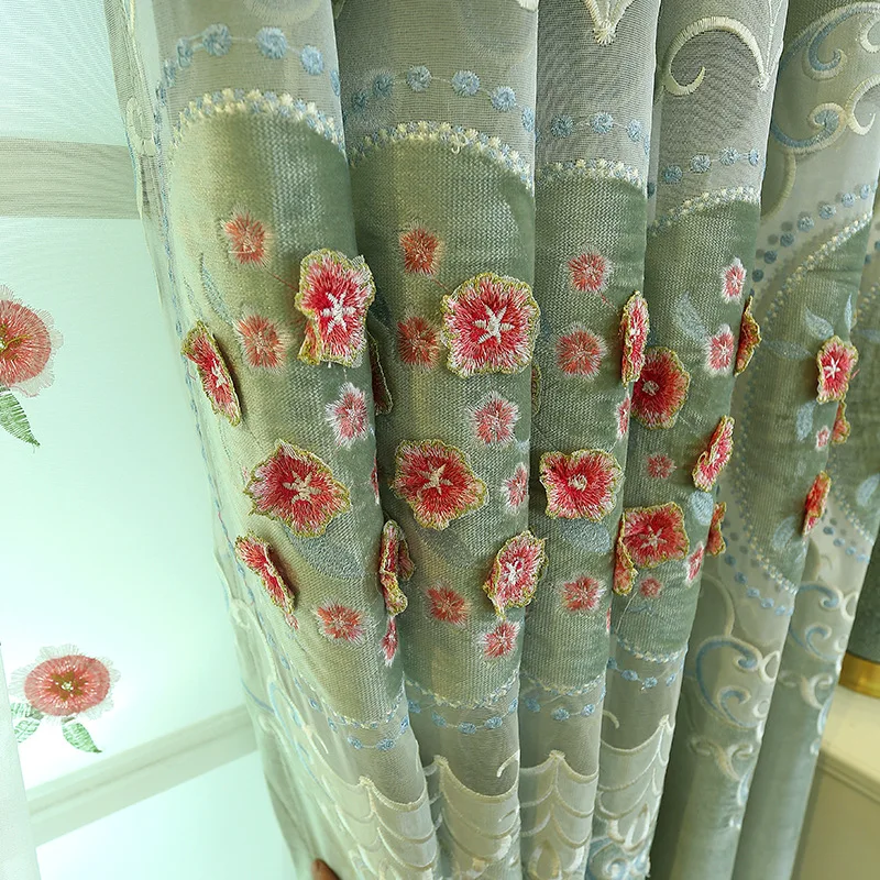 

Customized finished European-style high-end ceiling windows wholesale curtains for living room bedroom shading curtain