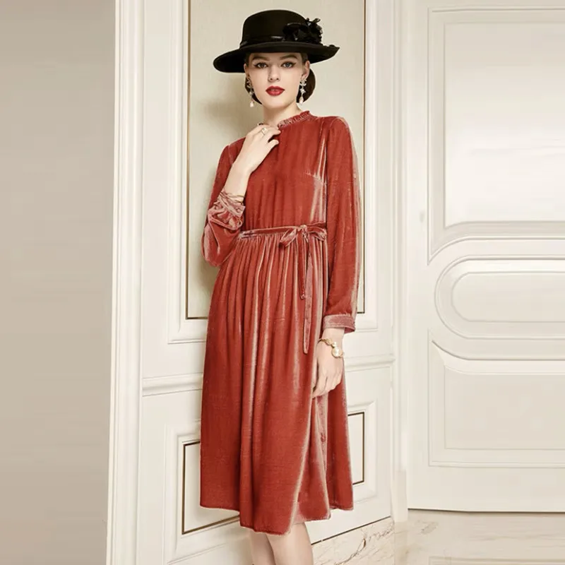 Женское бархатное платье с длинным рукавом элегантное весеннее синего и черного