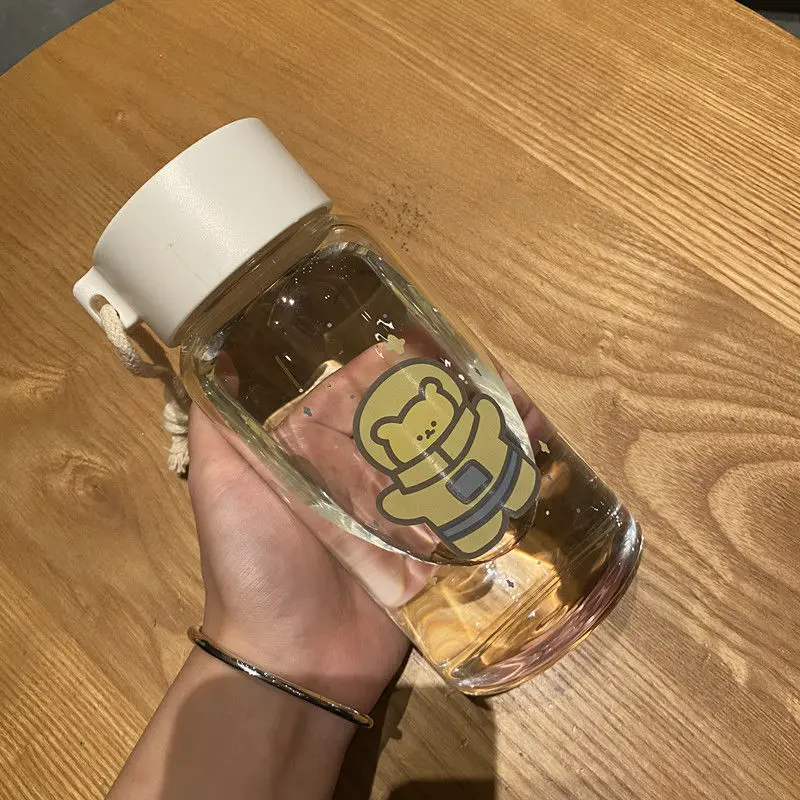 

500ml Astronaut Plastic Water Bottle BPA Free Creative Frosted Water Bottle With Portable Rope Cute Carton Shaker Travel Tea Cup