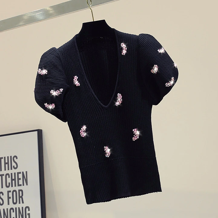 

Summer and autumn Korean style slim pullover and thin puff sleeve sequins and beaded floral v-neck knitted sweater women new 202