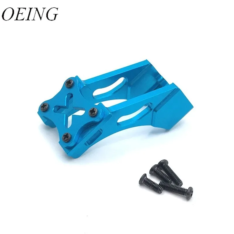 металлическая машинка на ра