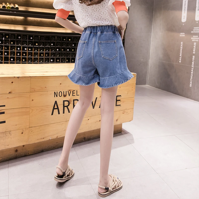 Размера плюс летние шорты из денима с эластичным поясом и оборками на подоле для