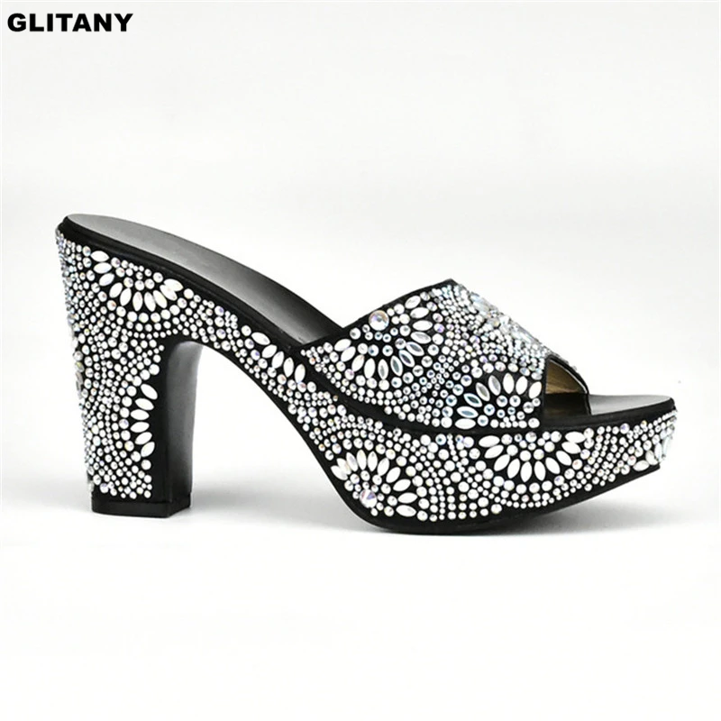 Новейшая модель Пикантные женские туфли-лодочки на низком каблуке Женские