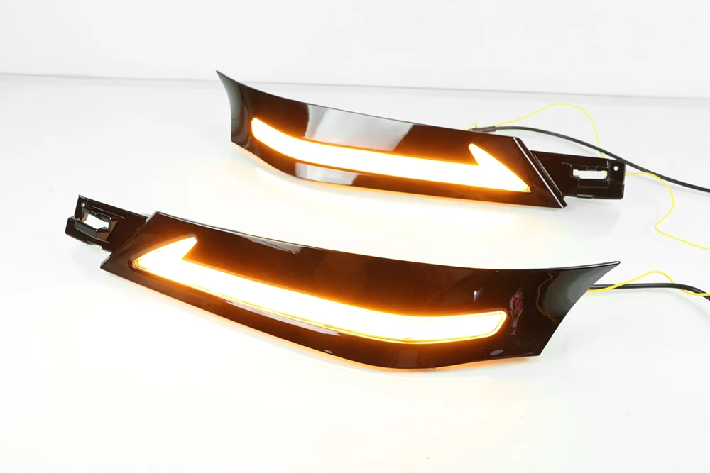 

LED DRL for Toyota Alphard Vellfire H30 2015 2016 2017 2018 2019 2020 Daytime Running Light Fog Lamp w/ Dynamic Turn Signal