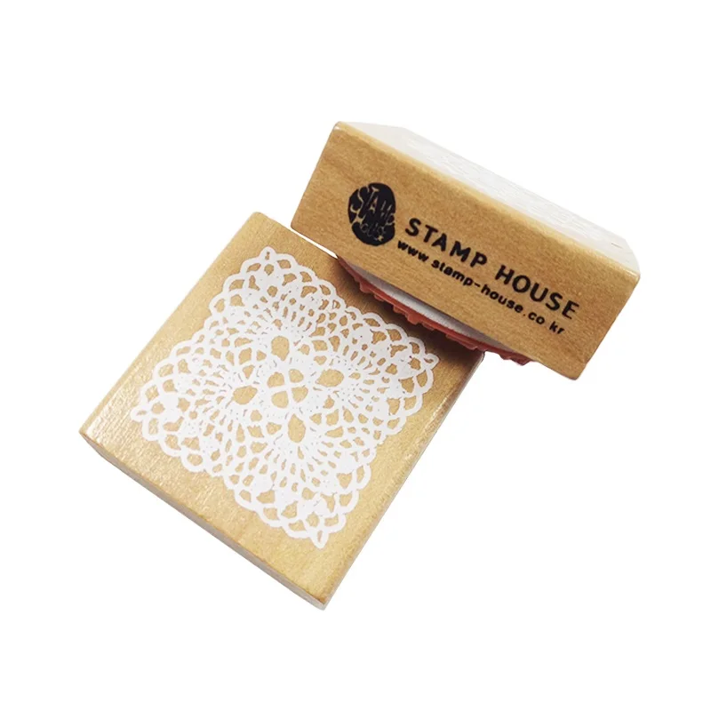 

1 Pcs/lot Kawaii Square Round Floral Lace Wooden Rubber Stamp Scrapbook DIY Kids DIY Handmade Scrapbook Photo Album Crafts gifts
