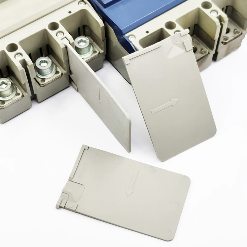 MCCB Interphase изоляционного барьера фазы Spacer изолирующая прокладка формованные чехол