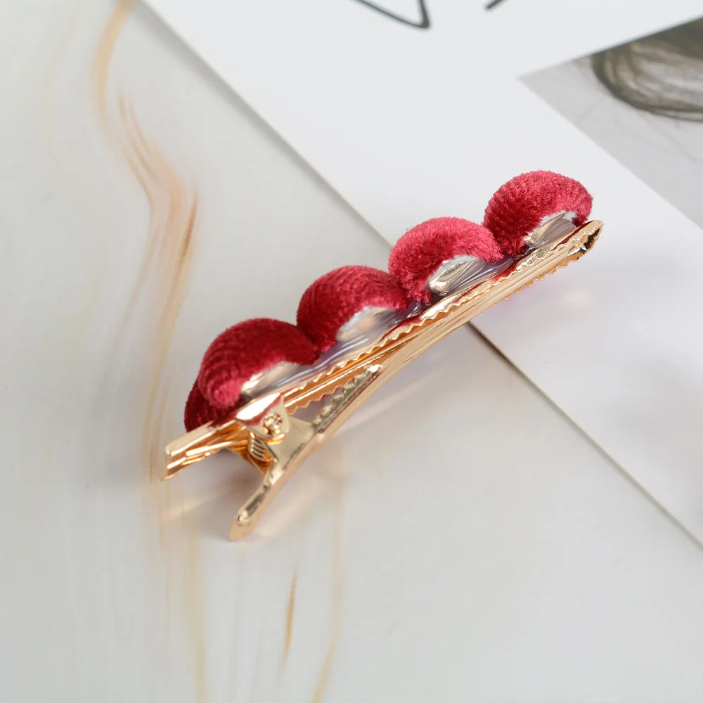 1 пара модных бархатных заколок для волос в форме сердца женщин осень и зима