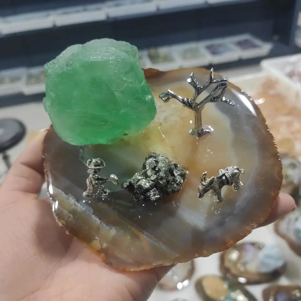 1 шт Минеральная нерегулярные с украшением в виде кристаллов ломтик