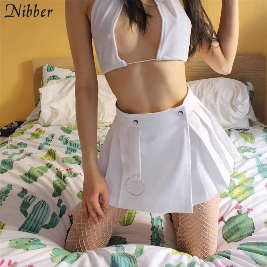 Nibber Harajuku девушки милые белые Лолита плиссированные юбки женские осенние дикая декоративная металлическая цепь черные готические мини юбки mujer