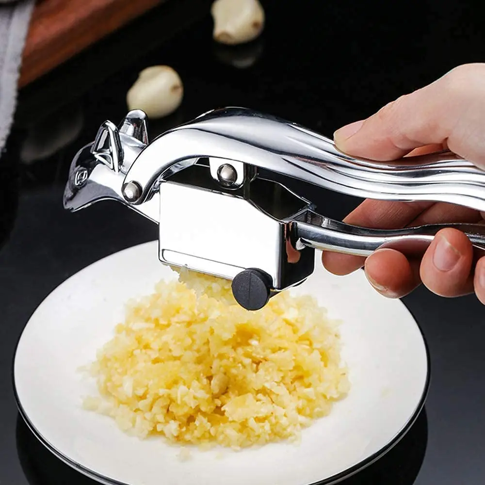 

Garlic Press , Stainless Steel Mincer, Crusher & Peeler Set - Professional Grade, Easy Clean, Dishwasher Safe & Rust-proof