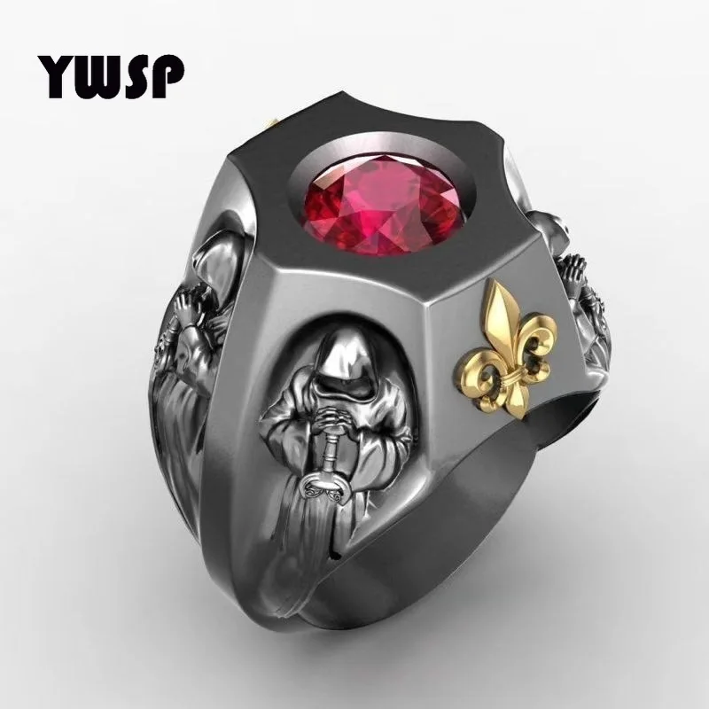 Роскошное кольцо ручной работы с короной из натурального красного камня в стиле