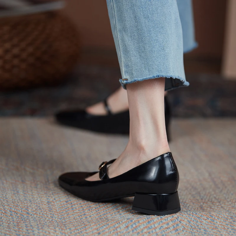 

INS HOT Women pumps Genuine Leather shoes plus size 22-26.5cm Cow split leather Square toe buckle Mary Jane shoes 2 colors