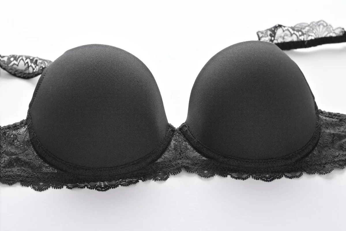 

New Girl Gather Lace Glossy Ladies Upper Thin and Thick Lower Gather Ladies Underwear Bra Set
