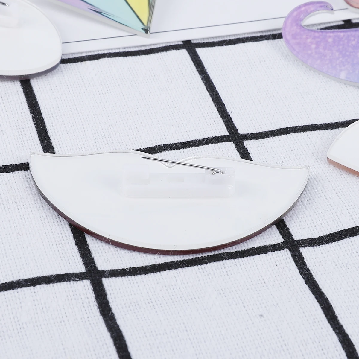 Брошь на воротник из акрила с изображением флага губ банта для джинсов рубашек