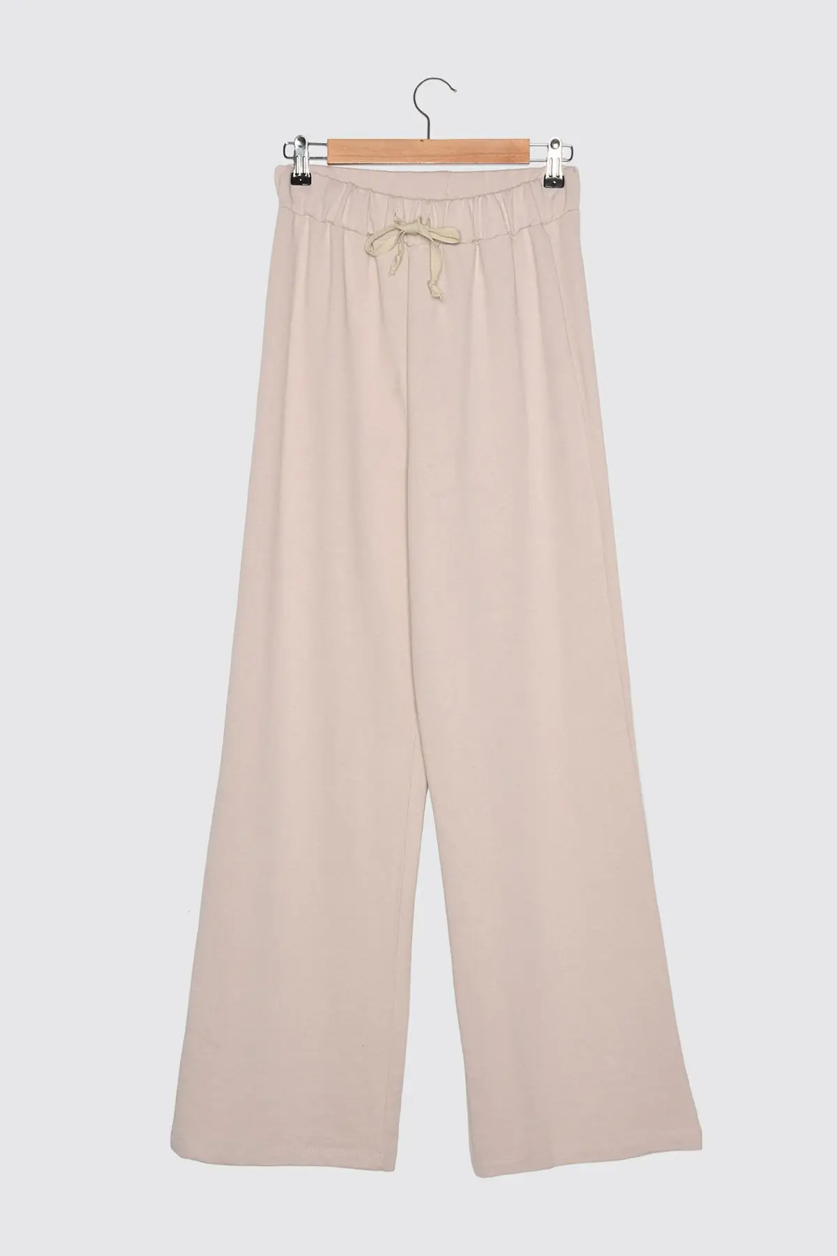 Трендовые трикотажные спортивные штаны TWOSS21EA0011