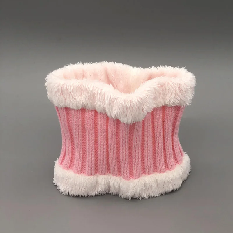 pink scarf Детские зимние шапки, модные вязаные шапки Skullies, Детские шапочки для мальчиков и девочек, шапки с помпоном из натурального меха енота, Комплект детских шапок и шарфов - Цвет: pink scarf