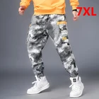 Большой Размеры 7XL штаны для мужчин в стиле милитари с камуфляжным принтом грузовые штаны, мешковатые модные повседневные камуфляжные брюки с эластичной резинкой на талии размера плюс Размеры мужской HX544