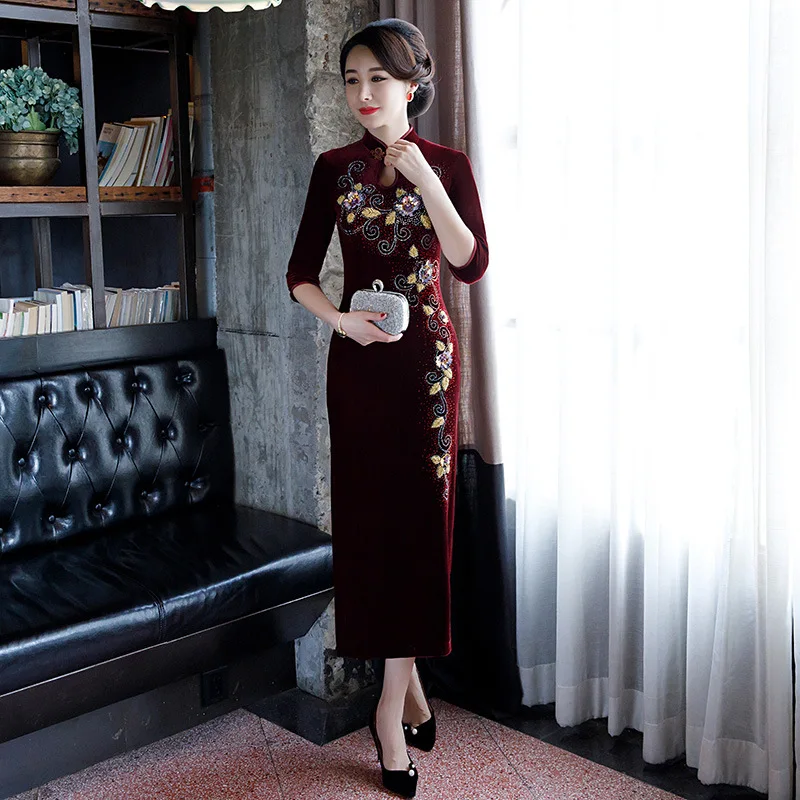 Новый бархат cheongsam для женщин ретро мать бисером Чонсам ежедневно представление