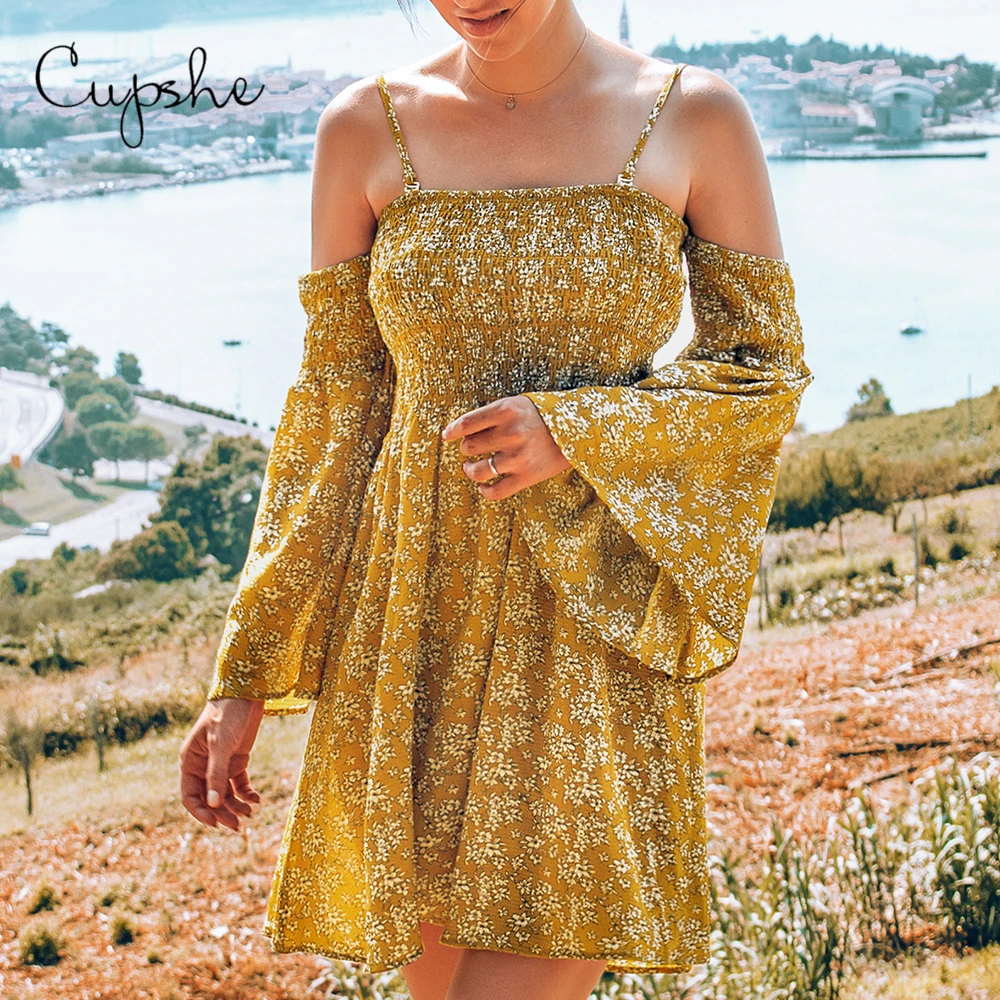 CUPSHE женское богемное мини платье в сборку с цветочным принтом 2019 новое летнее