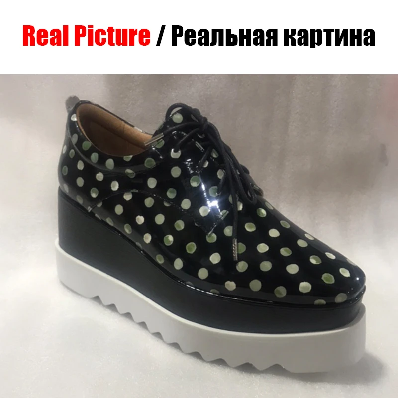 DoraTasia/Модные женские кроссовки на толстой платформе; коллекция года; весенние высокие туфли из натуральной лакированной кожи для девочек; повседневная обувь на плоской подошве в горошек
