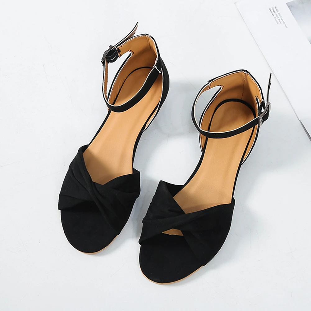 Женские сандалии с открытым носком в римском стиле летние пляжные на плоской