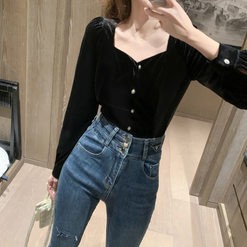 

French Retro Style Slim Square Collar Woman Blouses 2021 New Leaky Collarbone Tops Pleuche Fashion Female Long Sleeve Shirt