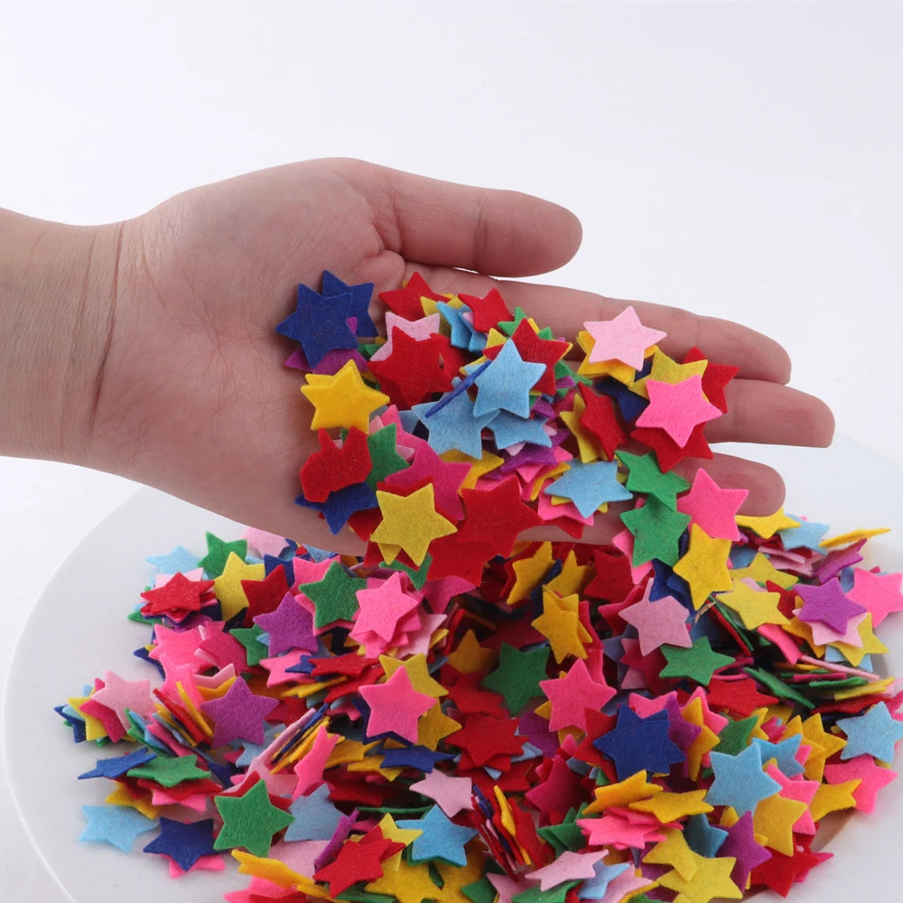 

100pcs Cute Star Heart Flowers Mixed Color Felt Appliques Felt Fabric Pads Scrapbooking Stickers DIY Clothing Decor Accessories