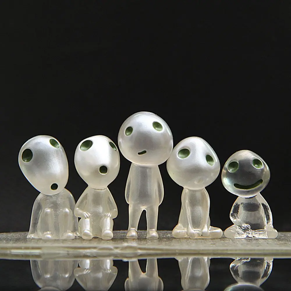 3 Pcs Car Ornament Resin Cute Mini Luminous Decoration Alien Dolls Automobiles Interior Forest Spirit Elf Decor For Princess |