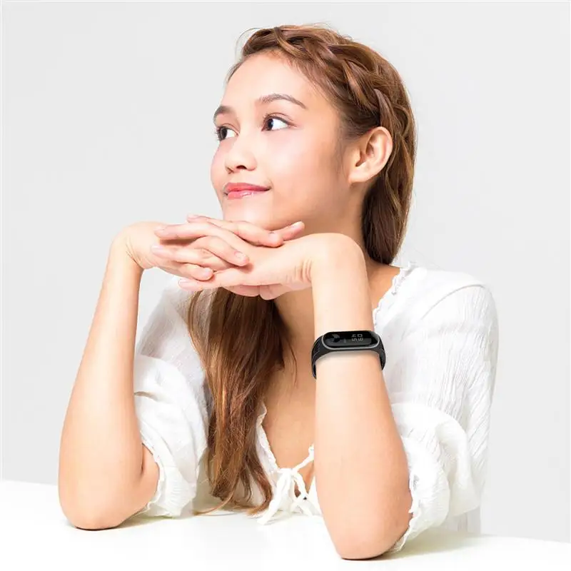 

1pc Comfortable Replacement Wristband Bracelet Strap Compatible for Mi Band 5/6