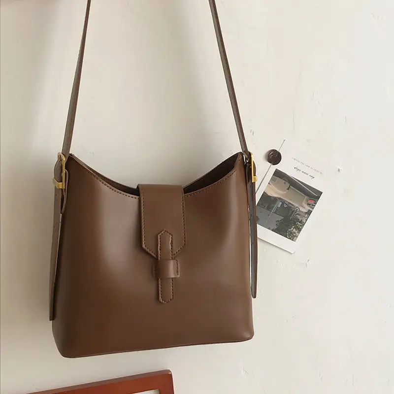 Сумки через плечо для женщин вместительные винтажные элегантные дамские сумочки