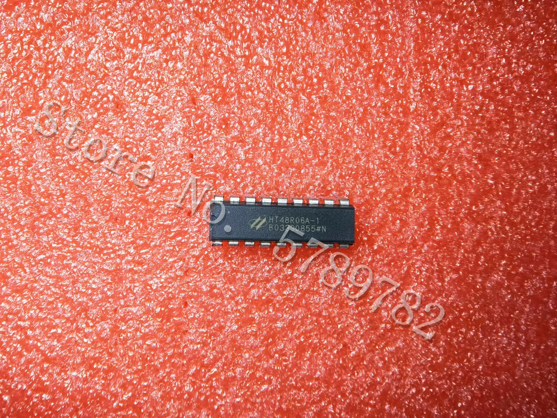 

1 шт./лот HT48R06A-1 DIP18