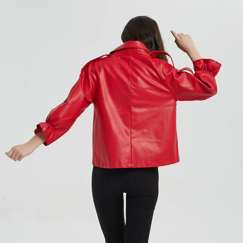 Женская байкерская куртка из ПУ кожи красная двубортная с расклешенными