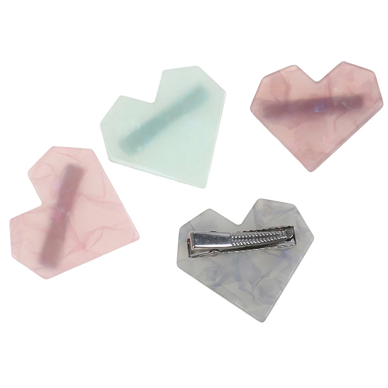 Модные заколки для волос в форме сердца из смолы женщин уксусной кислоты