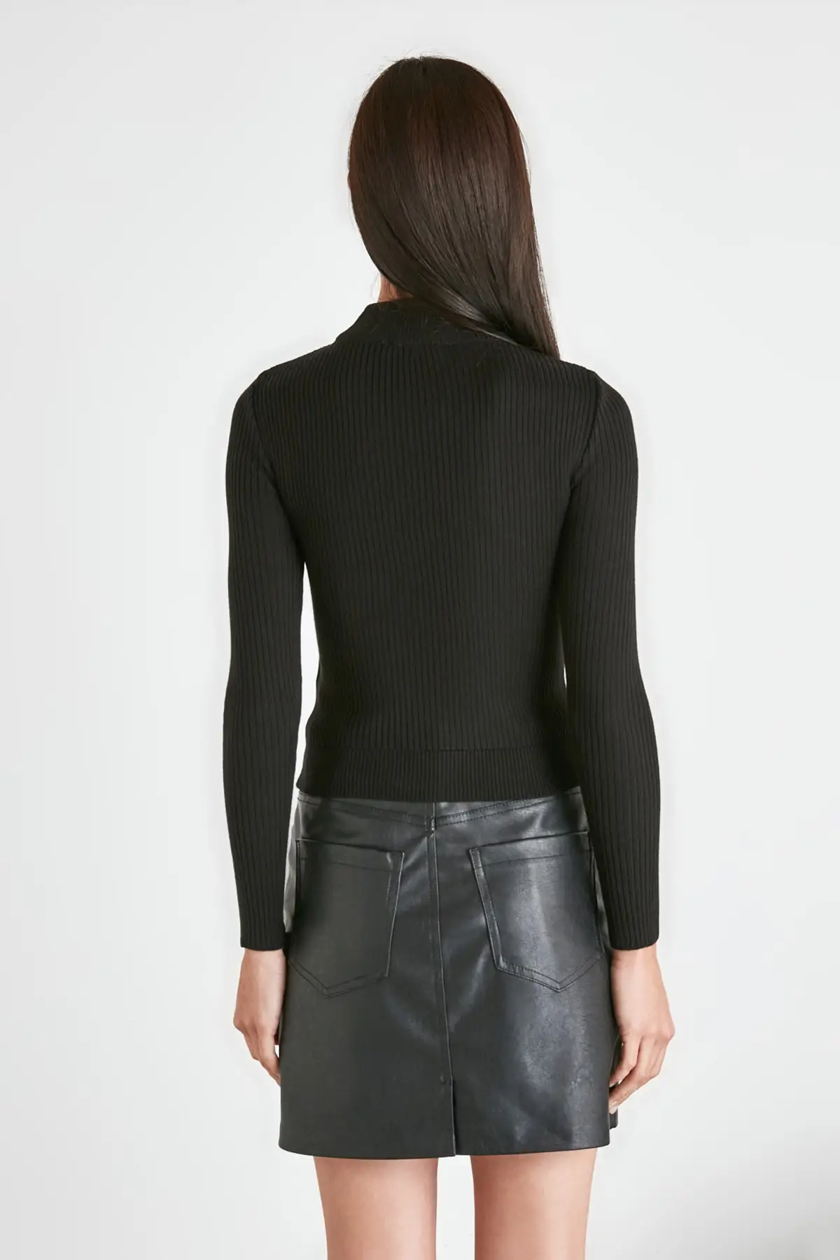 

Trendyol Upright Collar Knitwear Sweater TWOAW21KZ2756