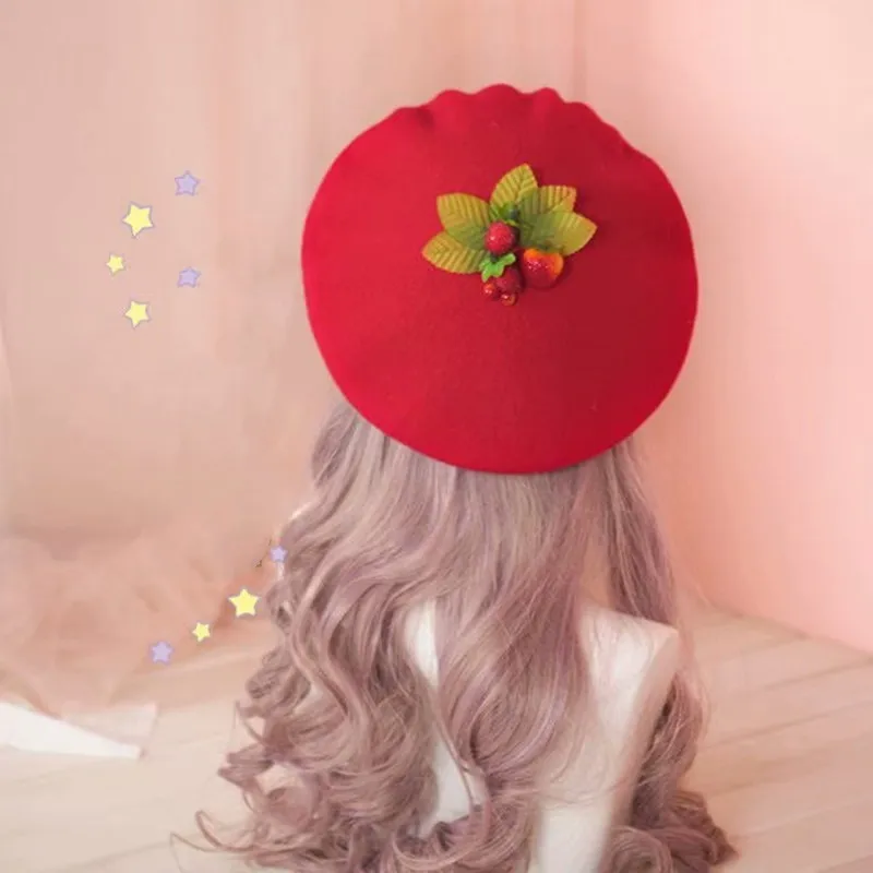 Sweet Strawberry Red Woolen Painter Hat Japanese Style Sweet Lovely Warm Shopping Flat Cap Small Fresh Cute Bear