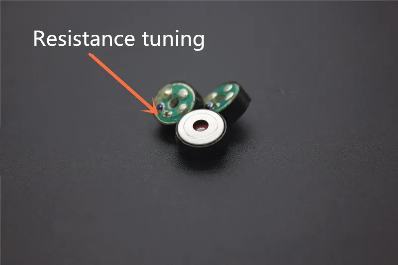 

8.6mm speaker unit Resistance tuning bass Outstanding mid frequency, female poison, high resolution, moderate high frequency