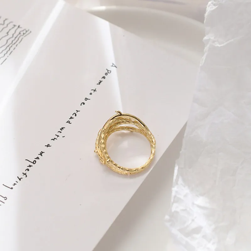 

South Korea personality joker super sweet fairy ins wind metal winding finger ring