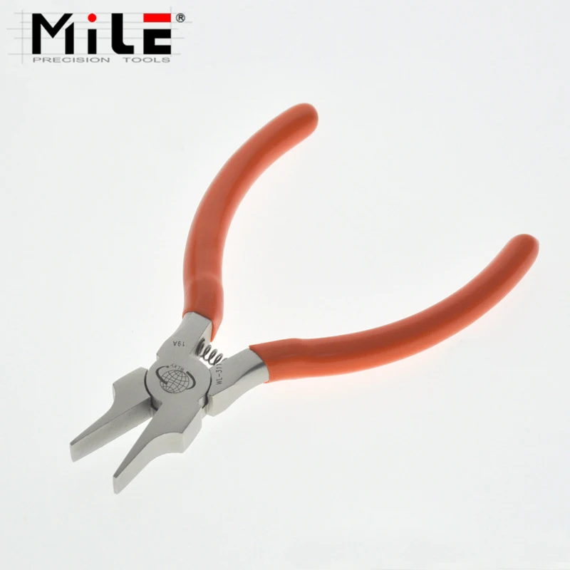 

5.3"Wide-Head Flat Nose Pliers Special Toothless Design Suitable for Repairing Electronic Components Personal DIY Making Jewelry