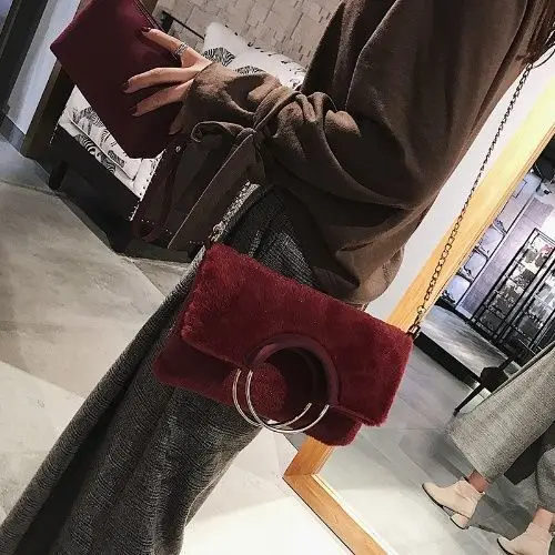 

2020 autumn and winter new hair bag women's Korean version of the 100 plush bag fashion one-shoulder handbag sloping bag