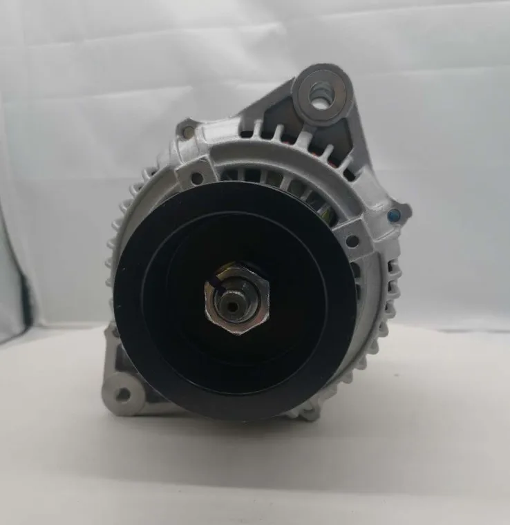 

Генератор переменного тока 24 В 60 ампер 600-861-6510 для экскаватора Komastu PC120-8