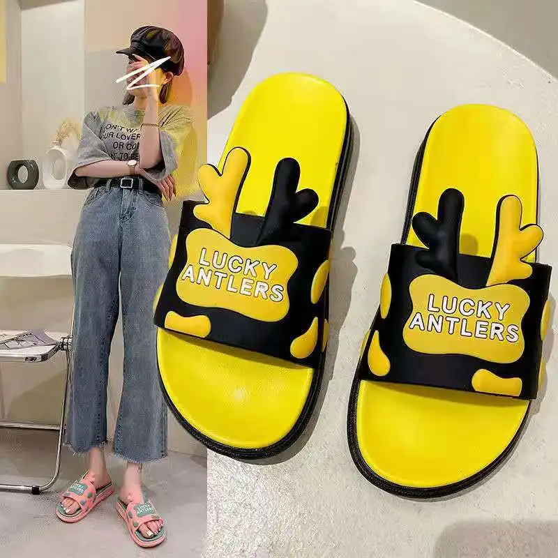 

[Buy one get one free] sandals and slippers female summer wear cute cartoon deer wild net celebrity ins home non-slip bathroom