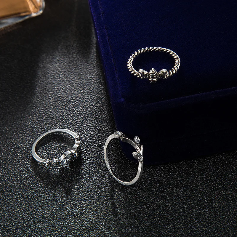 

9 Pcs Bird Bee Crown Branch Devil's Eye Rings
