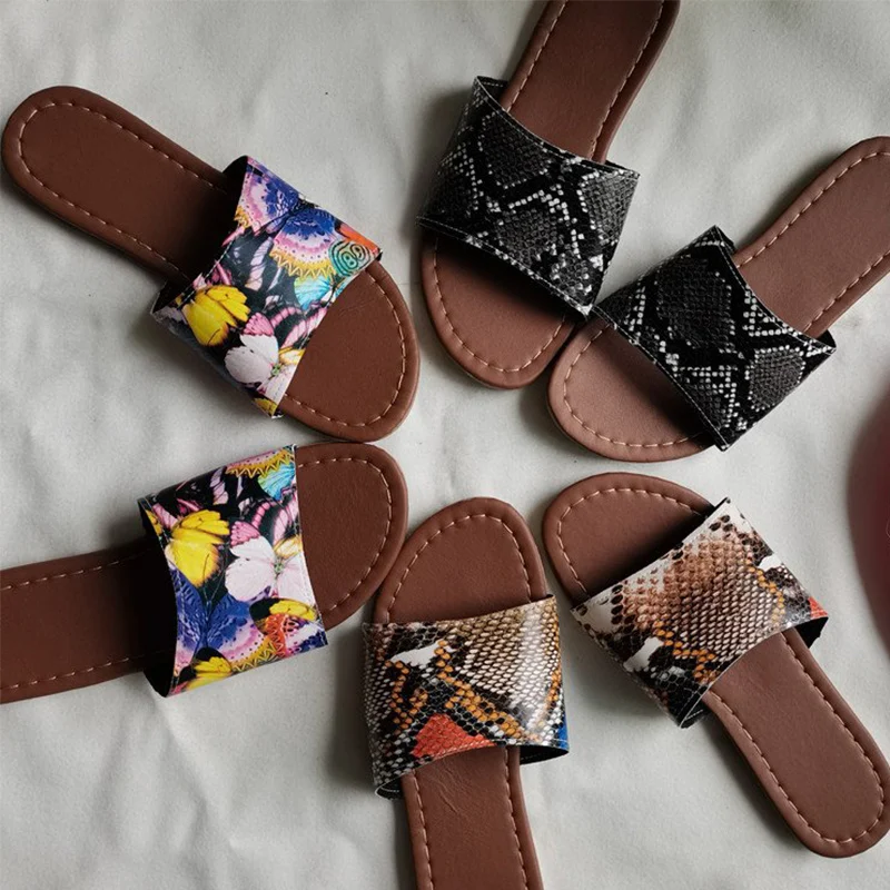 

Rela Bota Snake Printed Women Slippers Slides Woman Fashion Flat Female Comfortable Footwear Wild Ladies Shoes Plus Size Summer