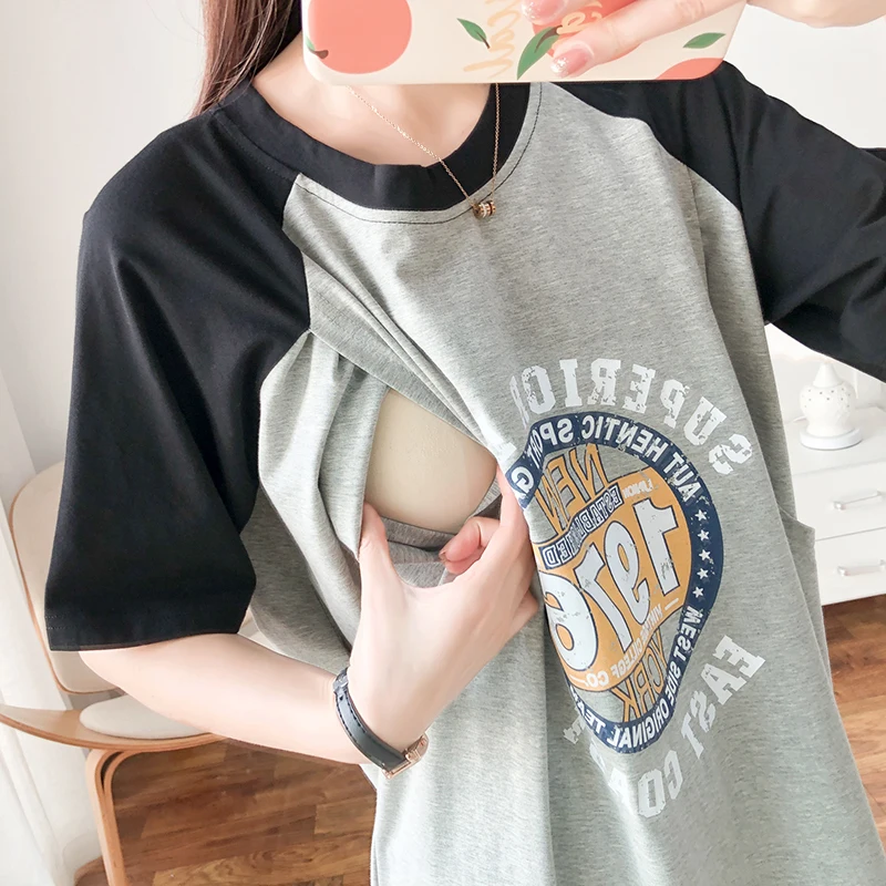 Футболка для беременных с буквенным принтом средней длины Одежда большого